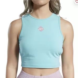 Cropped Tank